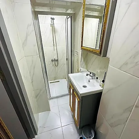 Taksim Maria מלון 5*